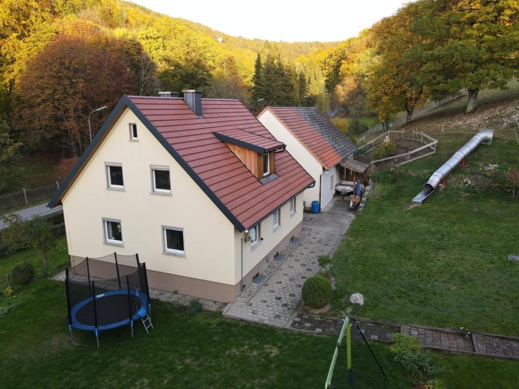Ferienhaus Tiefenthal -Nicht Fuer Monteure- Bad Staffelstein Luaran gambar