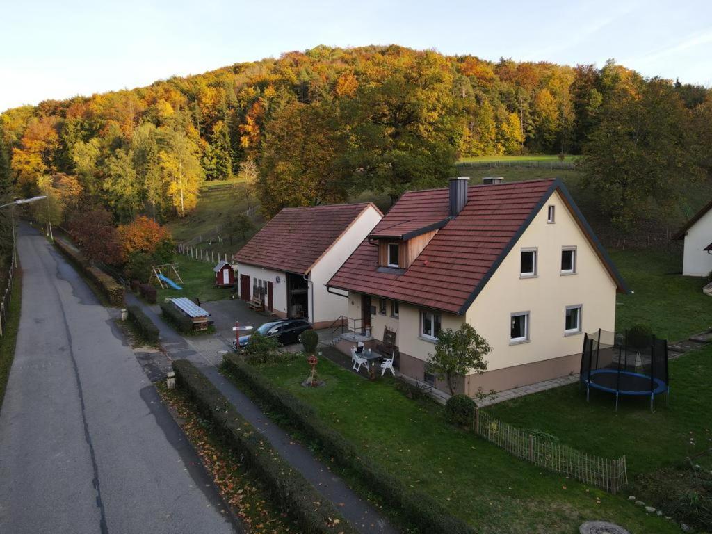 Ferienhaus Tiefenthal -Nicht Fuer Monteure- Bad Staffelstein Luaran gambar